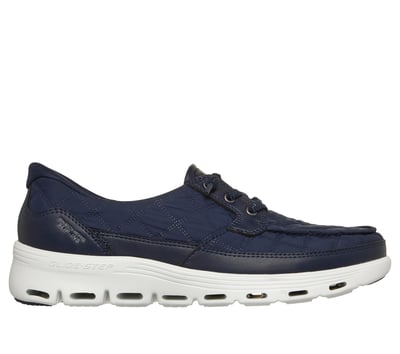 微笑ましい姿の　カリン　ノーム　CAIRN 　ボート Women's Boat Shoes | SKECHERS