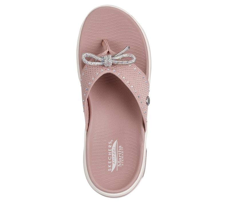 Martha Stewart: GO WALK Arch Fit 2.0 Sandal - Glimmer