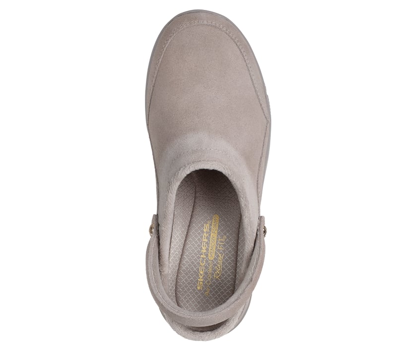 Relaxed Fit: Easy Going - Distinctive Charm