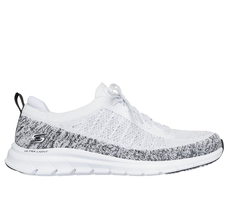 SKECHERS MEMORY FOAM 26センチ　ホワイトスニーカー 定価11990円新品26cm(25 5cm相当)スケッチャーズ ホワイトドット