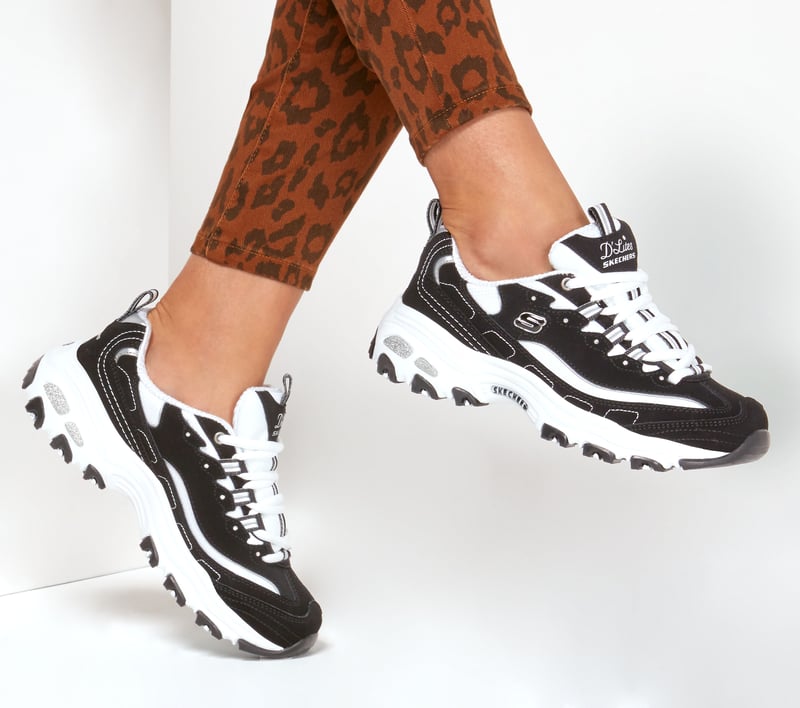 スケッチャーズ ディーライツ - ビッゲスト ファン | SKECHERS JP