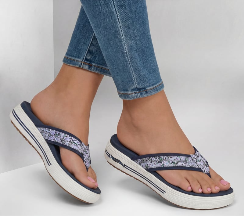 Arch Fit Arcade Sandal - Flora Friends