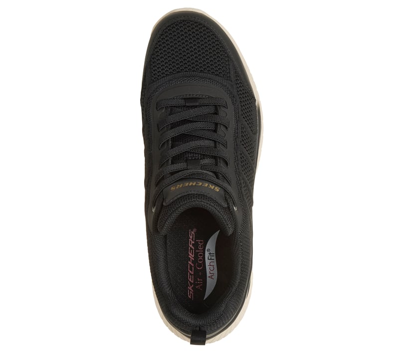 Relaxed Fit: Arch Fit Crosser - Esmond