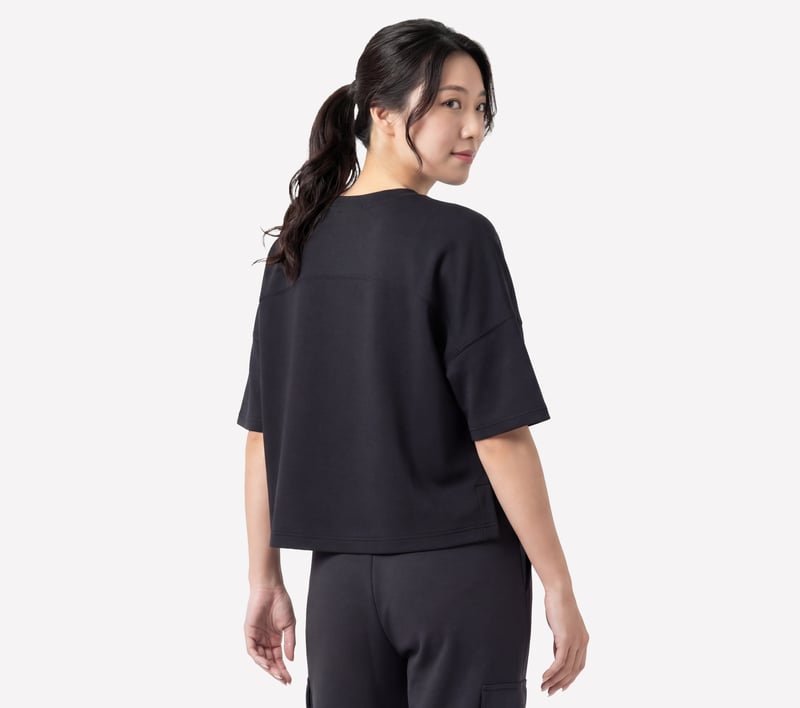 SKECHLUXE Elevate Tee | SKECHERS JP