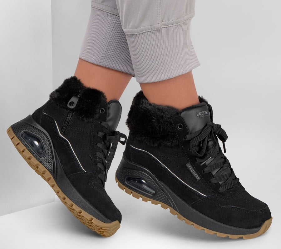 Uno Rugged - Suede Strides display picture 1