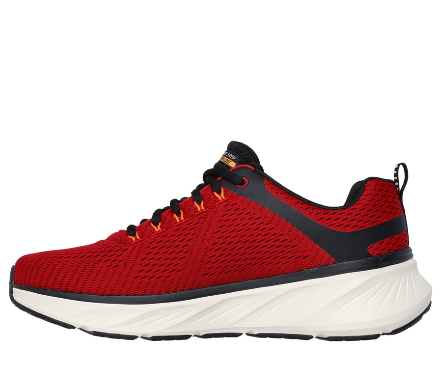 Relaxed Fit: Edgeride - Contention -