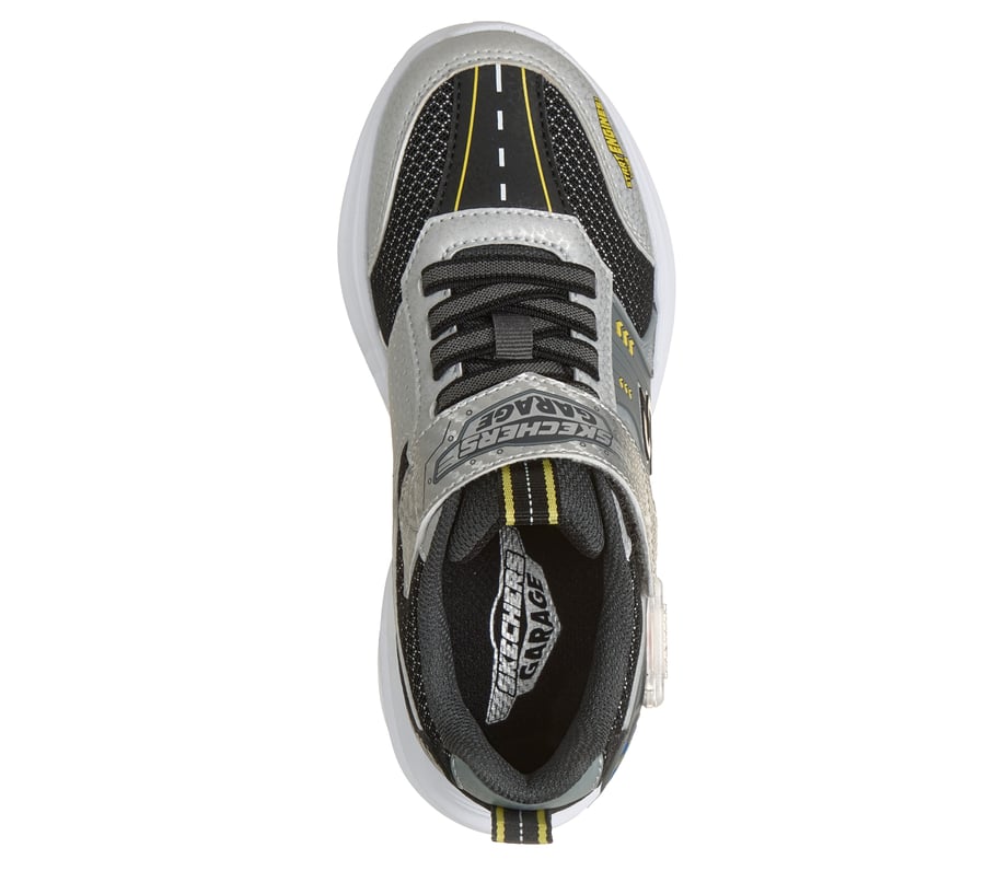 Skechers Garage