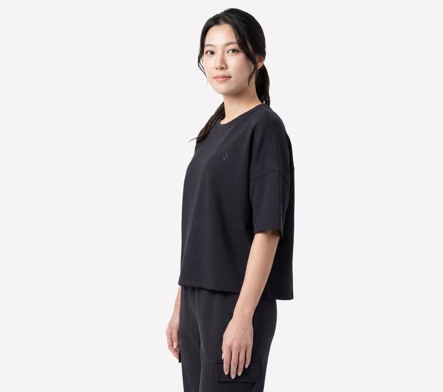 SKECHLUXE Elevate Tee | SKECHERS JP