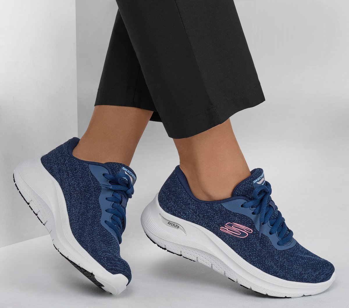 Work: Arch Fit 2.0 Slip Resistant