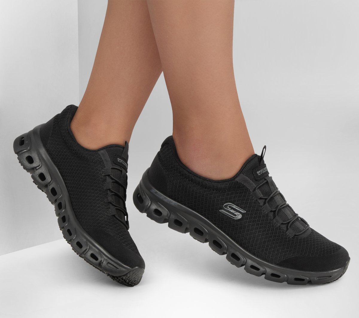 Work Slip-Resistant: Glide-Step — BLACK