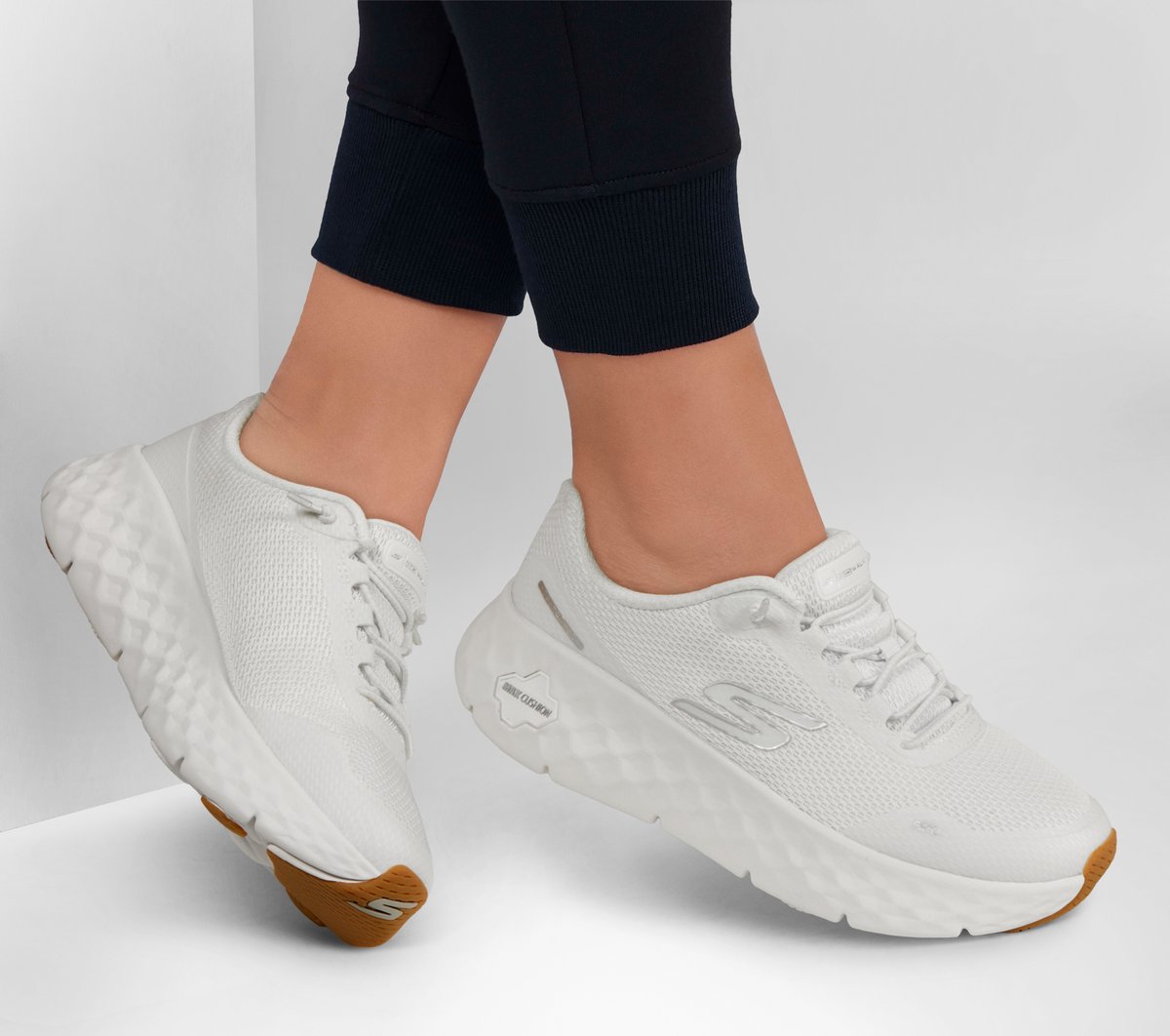 Skechers GO WALK Max Cushioning Flex Moyen Width en Blanc/Argent, Vegan, Lavable en machine