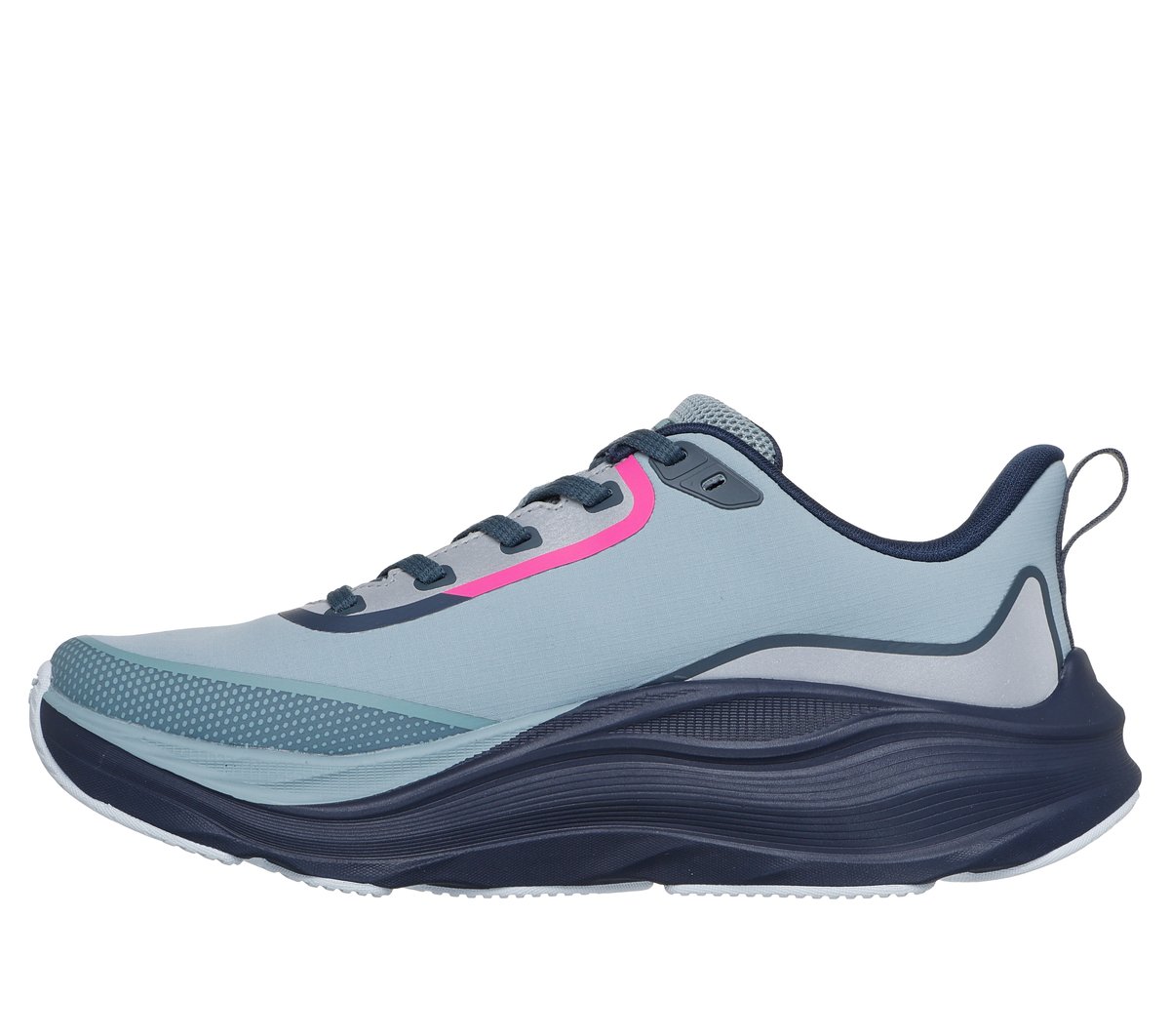 Skechers Waterproof: Max Cushioning Max Run - Vorteza Moyen Width en Gris Ardoise, Vegan
