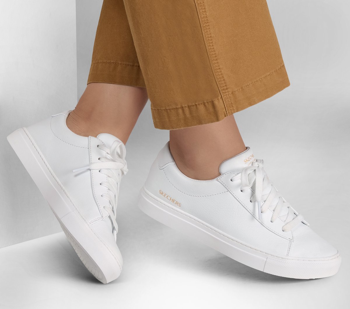 Disha Skechers Outlet Store Cheshire Oaks Skechers Shoe Store