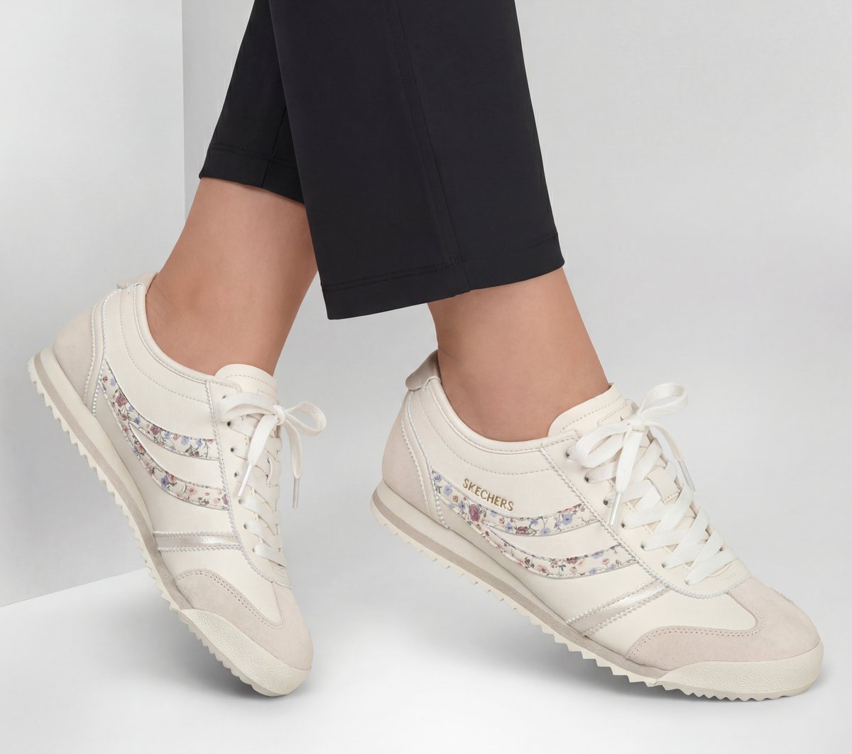 Topnotch - Hint of Floral — NATURAL / MULTI