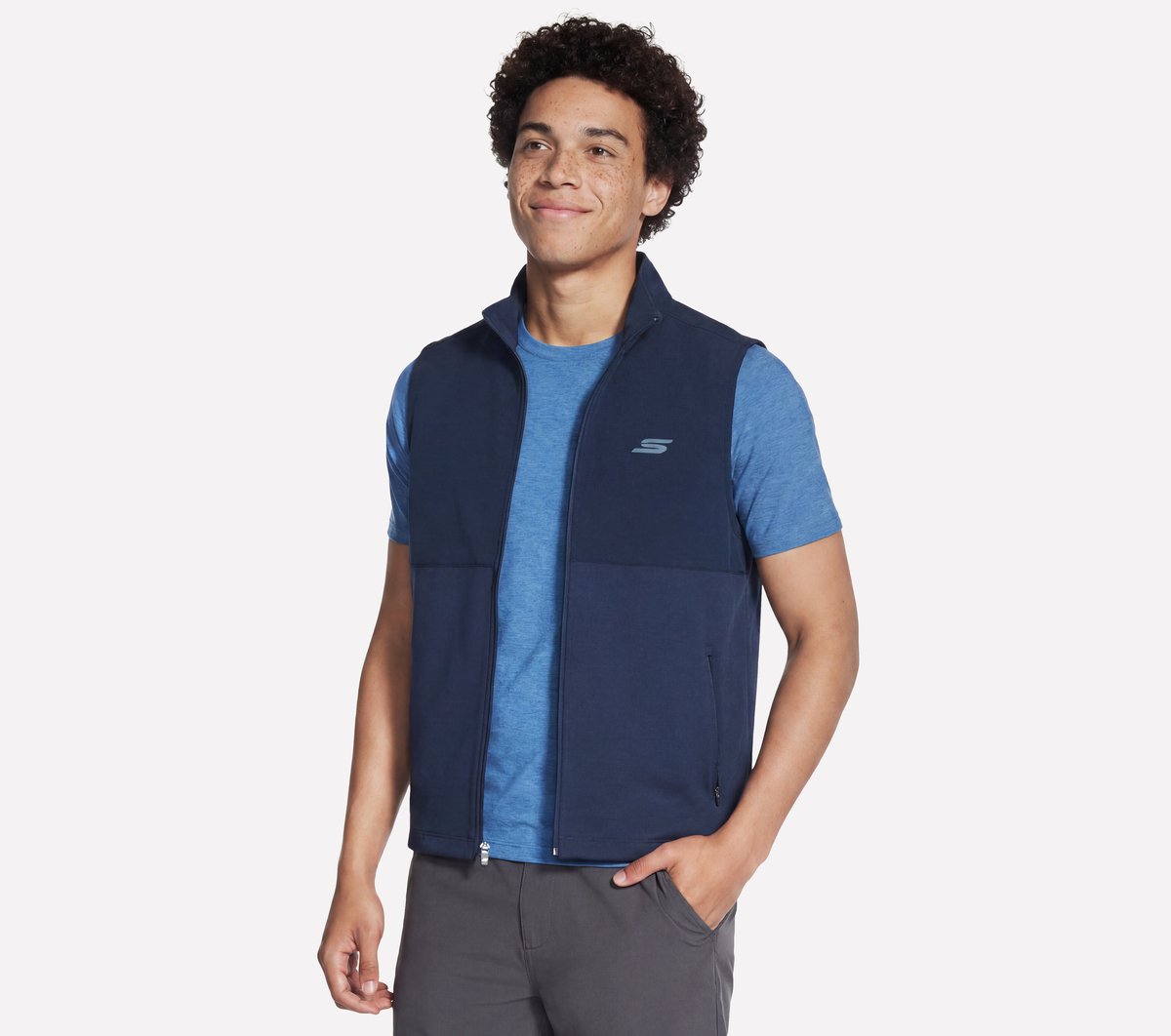 Skechers Muži Weekend Vest v Tmave Modrá, Velikost Malý