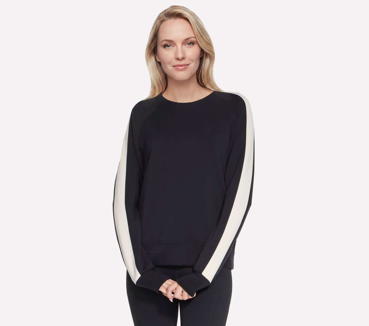 Skechers Skechluxe Elevate Blocked Crewneck en Negro, talla 2XL
