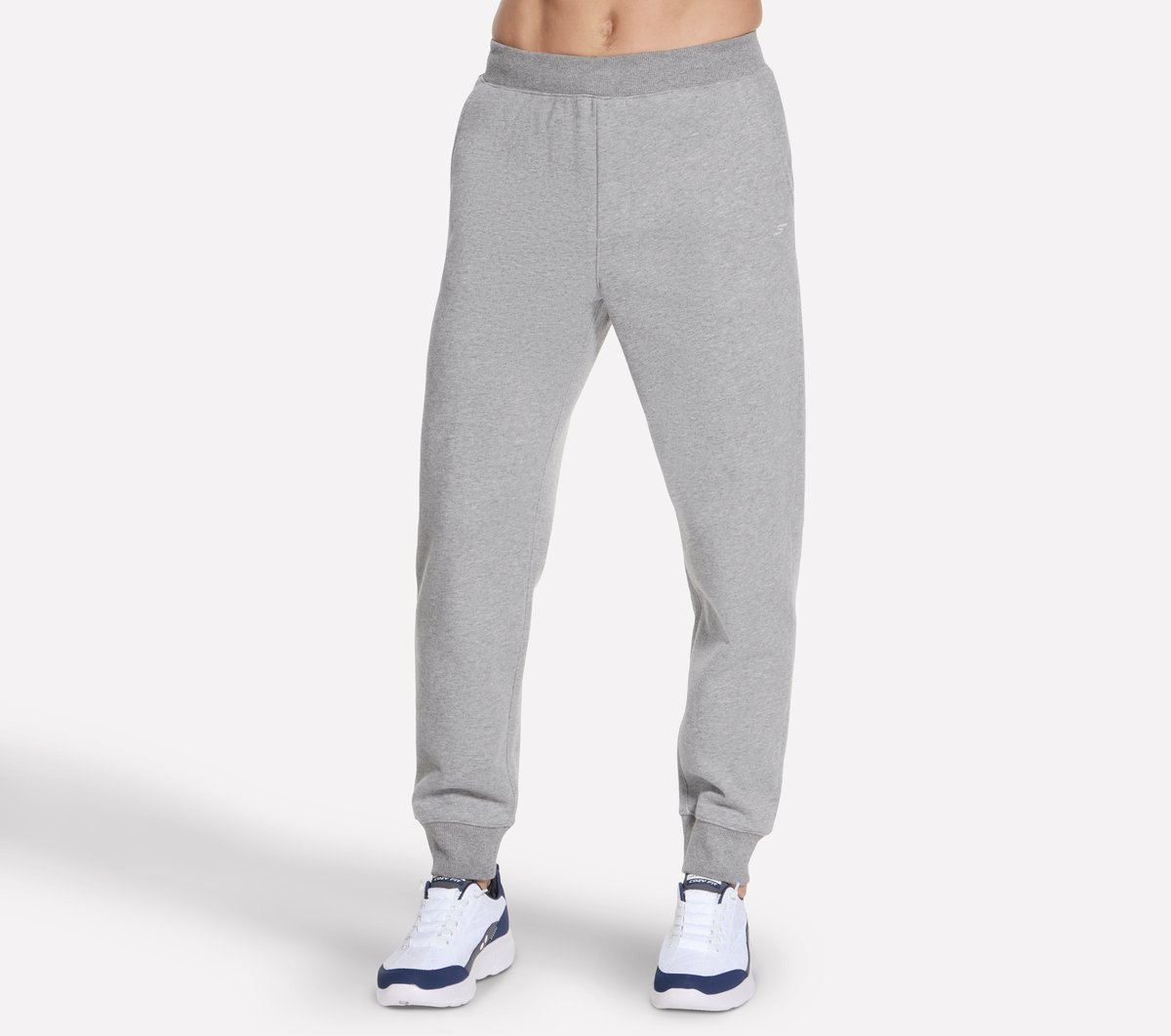Skechers Max Soft Fleece Jogger en Gris Claro, talla 2XL