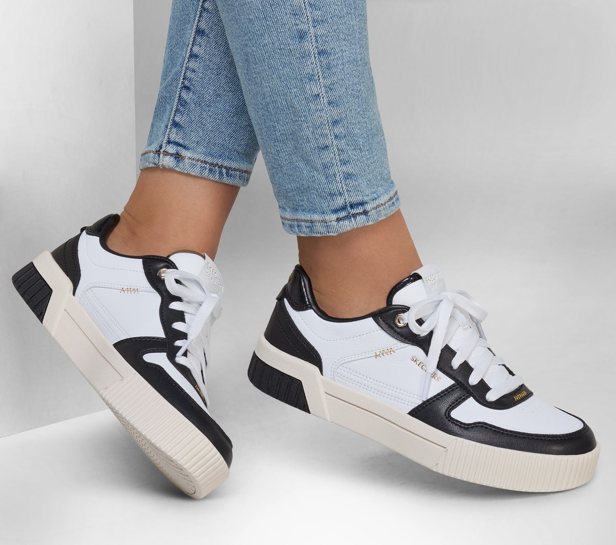 ◆SKECHERS◆ Women's Jumbo Jade SC0WFCFX141 Amazon.com | Skechers Women's Jade-Best in Class Sneaker