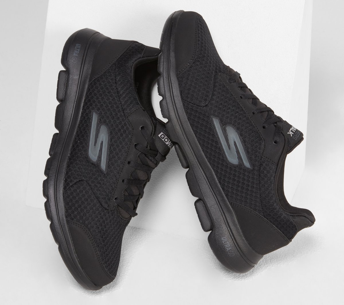 SKECHERS GO WALK 5 ブラック Amazon | [スケッチャーズ] スニーカー GO WALK 5-QUALIFY